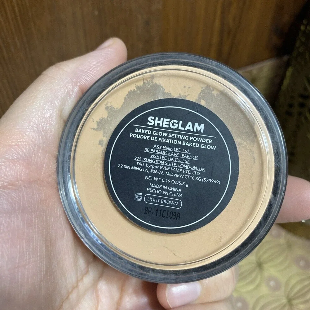 SheGlam Baked Glow Setting Powder Light Brown‎ .19oz Loose Powder